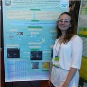 Soy Microbióloga, doctora en Cs. Biológicas, docente de la UNRC. Hace desde el 2012 soy docente, primero Ad Honorem, y en 2019 gané un cargo por concurso a Docente Efectivo Ayudante de primera simple. Soy Diplomada en Enseñanzas Prácticas de la Ciencias